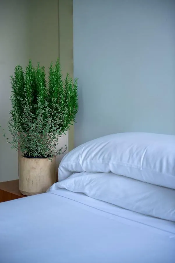 *** Bed & Breakfast C-Rooms Cremella Italy